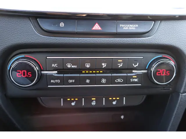 Kia ProCeed 1.5 T-GDI GT-PlusLine 2021 Benzine 34