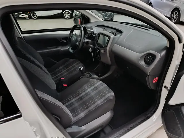 Peugeot 108 1.0 e-VTi Active 2019 Benzine 27