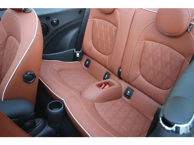 MINI Cooper Cabrio Mini 1.5 Sidewalk Edition 2021 Benzine 8