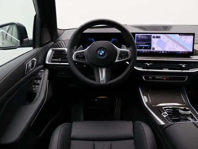 BMW X5 xDrive50e 2025 Hybride Benzine 9
