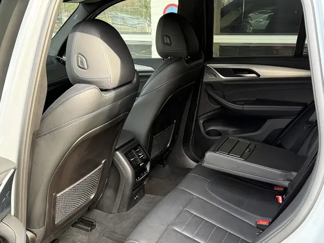 BMW X3 xDrive30e 2022 Hybride Benzine 5