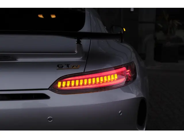 Mercedes-Benz AMG GT R 4.0 V8 585pk GTR 2018 Benzine 30