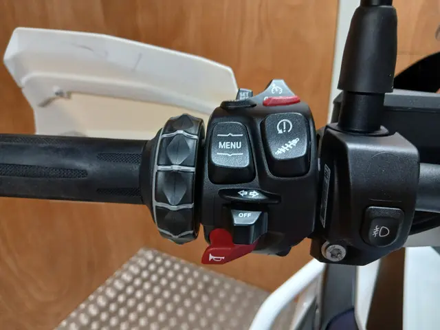 BMW R 1250 GS R 1250 GS 2023 Benzine 6