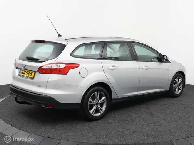 Ford Focus Wagon 1.0 EcoBoost Edition 2013 Benzine 3