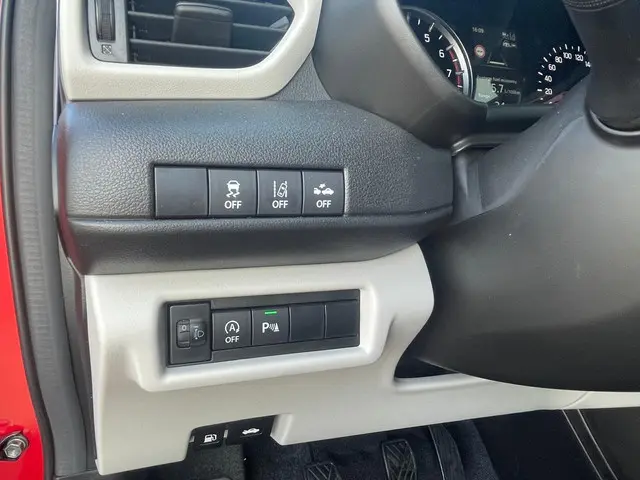 Suzuki Swift 1.2 Select Smart Hybrid 2025 Benzine 11