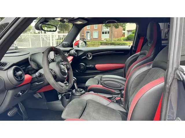 MINI Cooper Mini 2.0 John Works 2015 Benzine 14