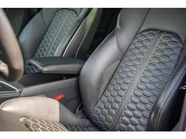 Audi RS4 A4 Avant 2.9 TFSI quattro 2018 Benzine 29