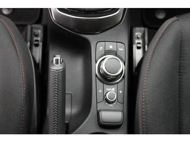 Mazda 2 1.5 e-SkyActiv-G 90 Homura 2025 Benzine 26