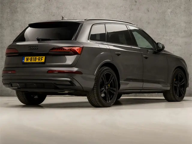 Audi Q7 50 TDI quattro S-Line Sport 2019 Diesel 5