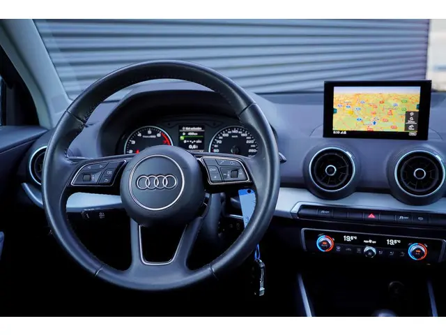 Audi Q2 1.0 TFSI Sport Pro Line 2018 Benzine 17