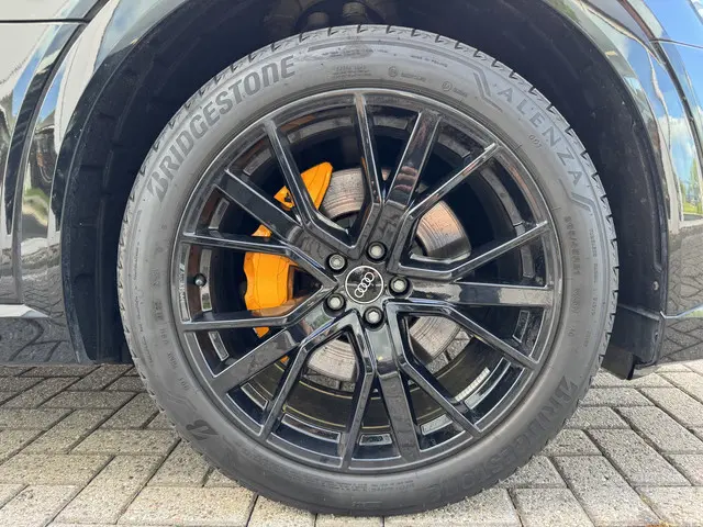 Audi e-tron 55 quattro S edition 2022 Elektrisch 12