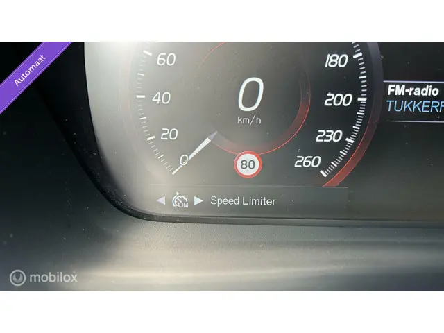 Volvo XC40 Momentum Pro 2.0 T4 2020 Benzine 7