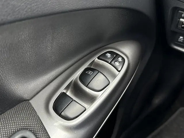 Nissan Juke 1.6 Business Edition 2013 Benzine 22