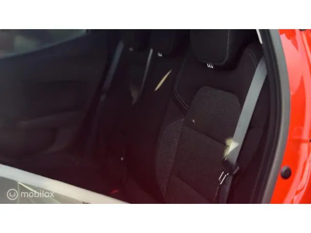 Renault Clio 1.0 TCe Zen 2019 Benzine 8