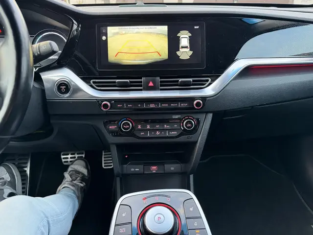 Kia e-Niro DynamicLine 64 kWh 2020 Elektrisch 11