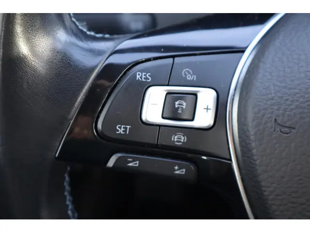 Volkswagen e-Golf e-Golf 2019 Elektrisch 22