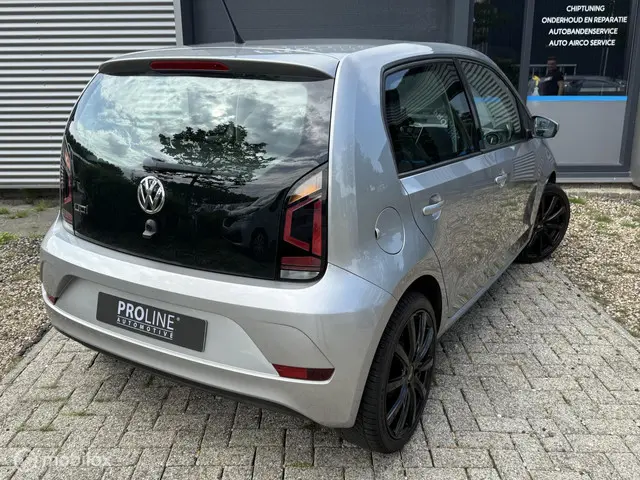 Volkswagen up! 2