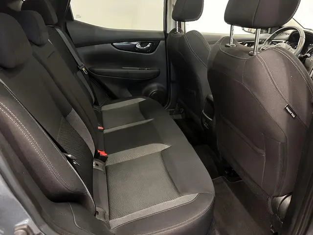 Nissan QASHQAI 1.3 DIG-T N-Connecta 2020 Benzine 18