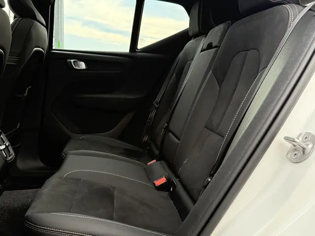 Volvo XC40 Recharge Twin Ultimate 82 kWh 2023 Elektrisch 6