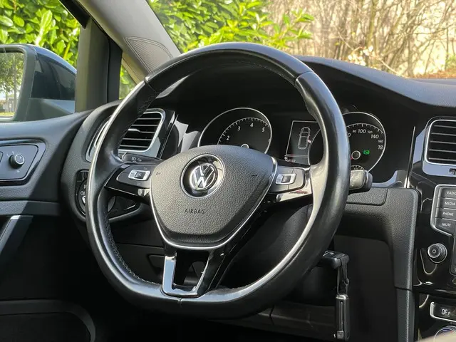 Volkswagen Golf 1.4 TSI Highline/Automaat 2013 Benzine 21