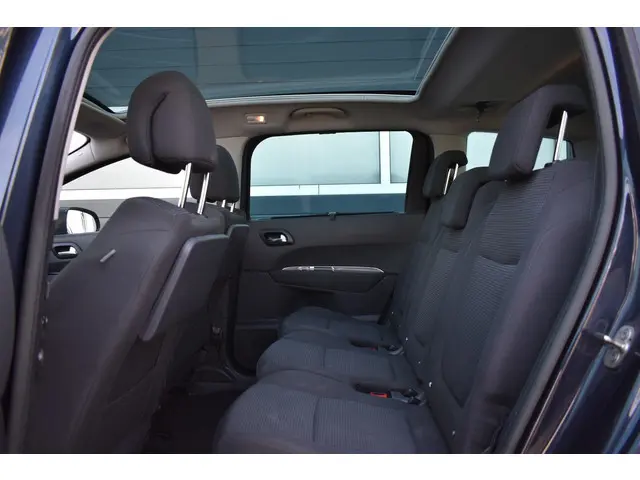 Peugeot 5008 1.6 THP Style 5p. Handel/export 2013 Benzine 10