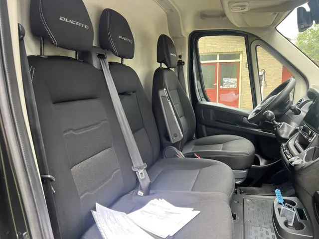 Fiat Ducato 35H 2.2 MJ L3H3 2022 Diesel 4