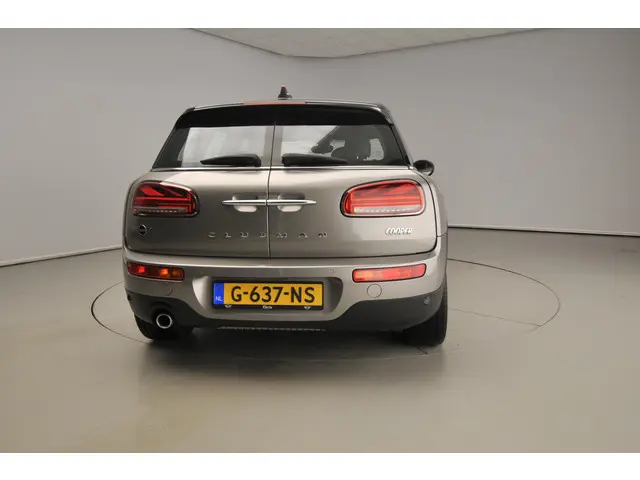 MINI Clubman Cooper 2019 Benzine 3