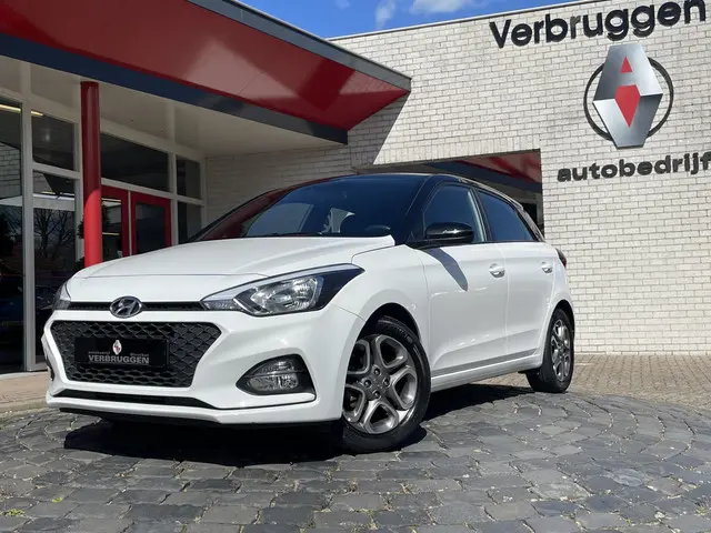 Hyundai i20 1.2 MPI Comfort 2019 Benzine 20