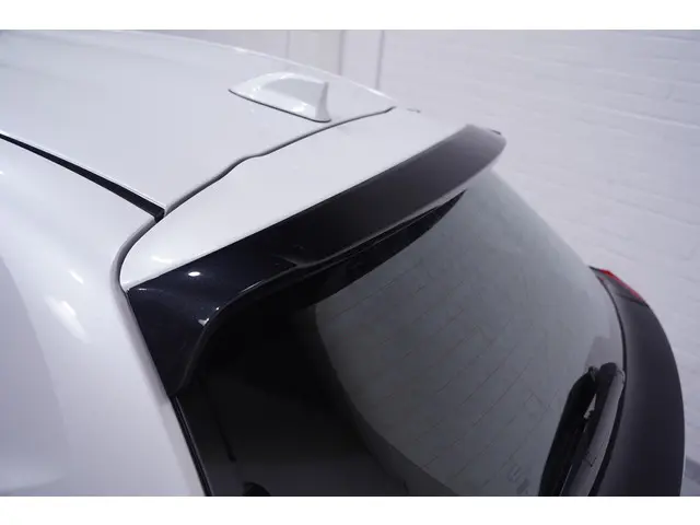 Toyota Yaris 1.5 Hybrid 115 Comfort 2022 Hybride Benzine 25