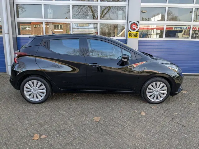 Nissan Micra 1.0 IG-T Business Edition 2019 Benzine 2