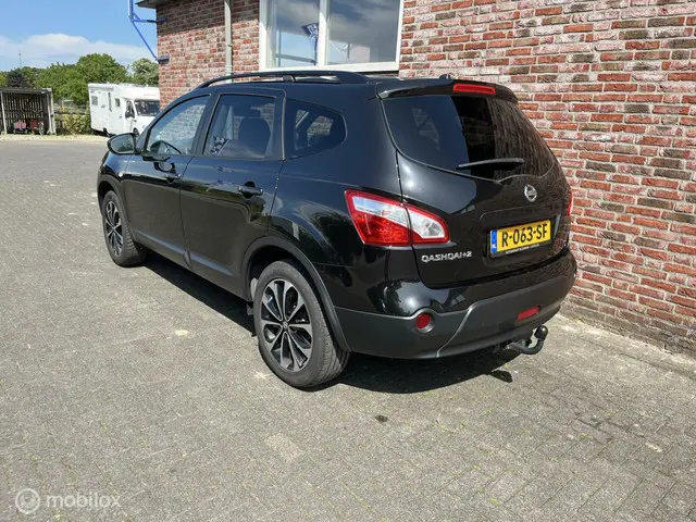 Nissan QASHQAI +2 2.0 360 4WD 2013 Benzine 3