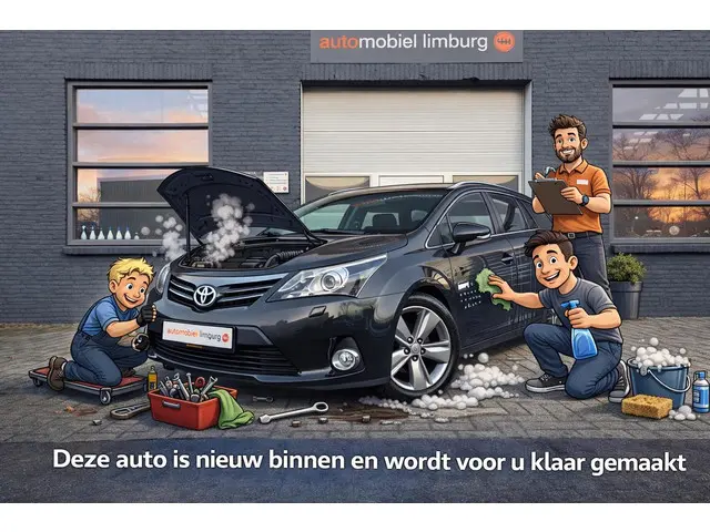 Toyota Avensis Touring Sports 1.8 VVT-i Sol 2015 Benzine 2