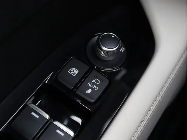 Mazda CX-5 2.0 SkyActiv-G 165 Luxury 2021 Benzine 33