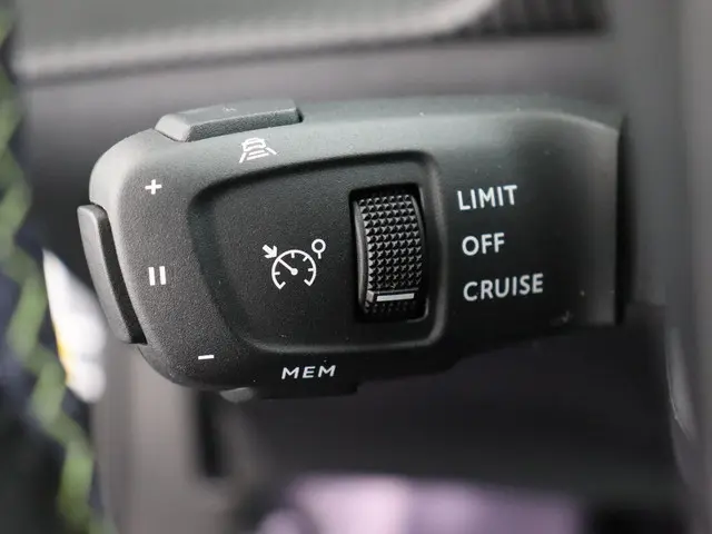 Peugeot e-2008 EV GT 50 kWh 2020 Elektrisch 15