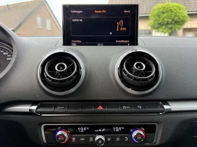 Audi A3 Sportback 1.6 TDI ULTRA EDITION 2013 Diesel 17