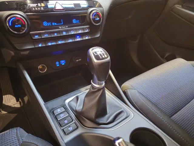 Hyundai Tucson 1.6 GDi 2016 Benzine 18