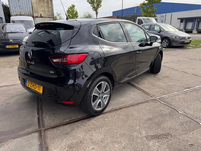 Renault Clio 2