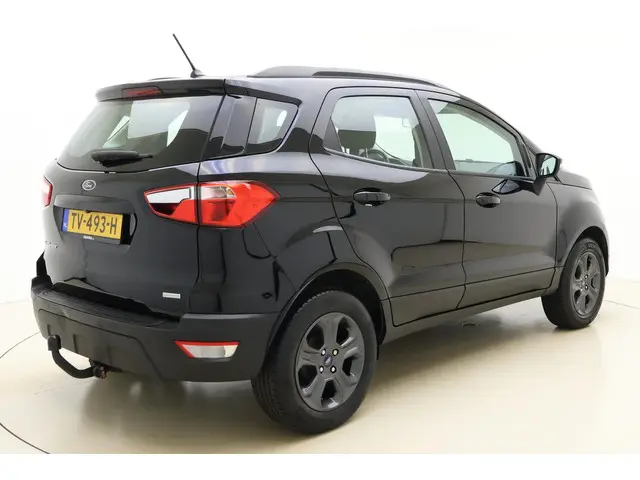 Ford EcoSport 2