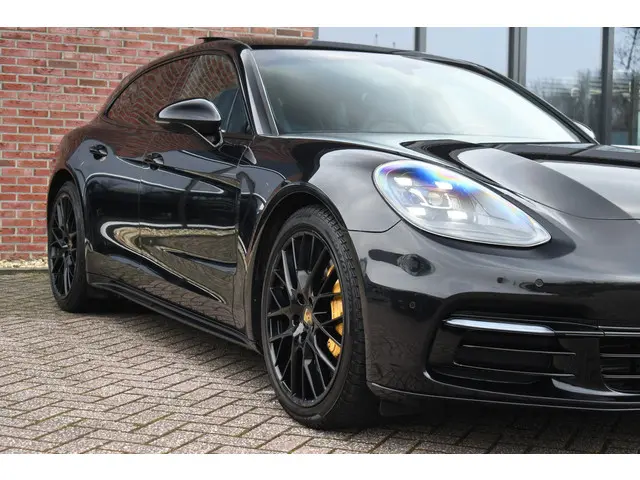 Porsche Panamera Sport Turismo 4 3.0 2017 Benzine 33