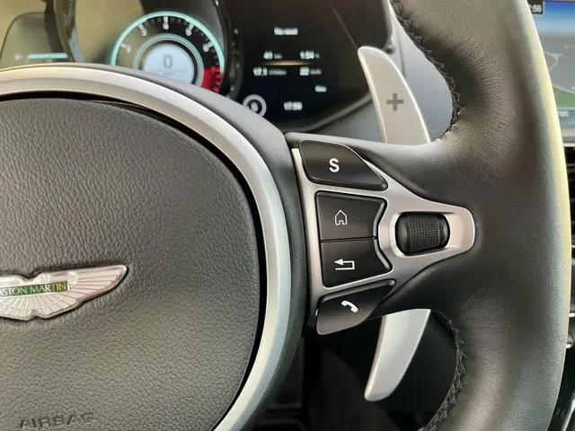 Aston Martin V8 Vantage 4.0 2021 Benzine 14