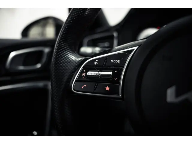 Kia ProCeed 1.6 T-GDI GT 2023 Benzine 40