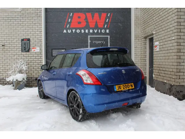 Suzuki Swift 1.2 Bandit EASSS 2016 Benzine 3