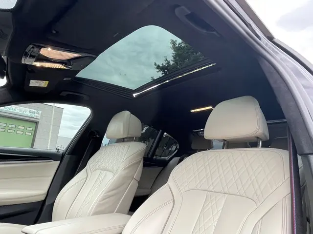 BMW 5 Serie M550d xDrive High Executive 2018 Diesel 10