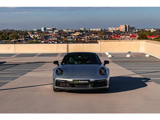 Porsche 911 3.0 Carrera 4S 2021 Benzine 62