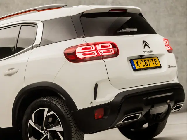 Citroën C5 Aircross 1.6 PureTech Sport 2019 Benzine 12