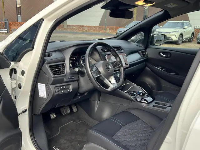 Nissan Leaf Acenta 40 kWh 2021 Elektrisch 15