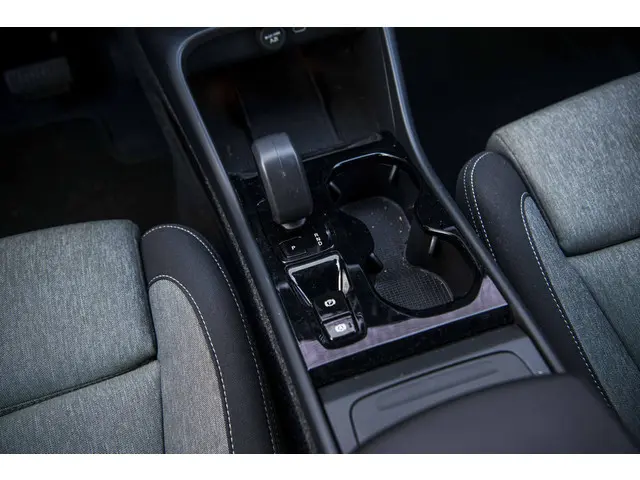 Volvo XC40 2.0 B3 Plus Black Edition 2025 Benzine 14