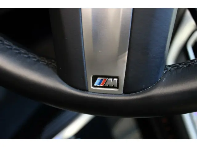 BMW 4 Serie Coupé 430i High Executive 2023 Benzine 41