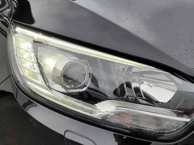 Renault Scénic 1.2 TCe Bose 2016 Benzine 27