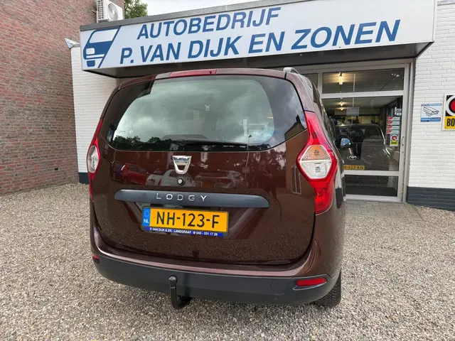 Dacia Lodgy 1.2 TCe Robust 5p. 2017 Benzine 6
